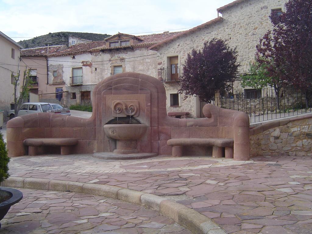 Casa Rural El Cuartel Tierzo Exterior photo